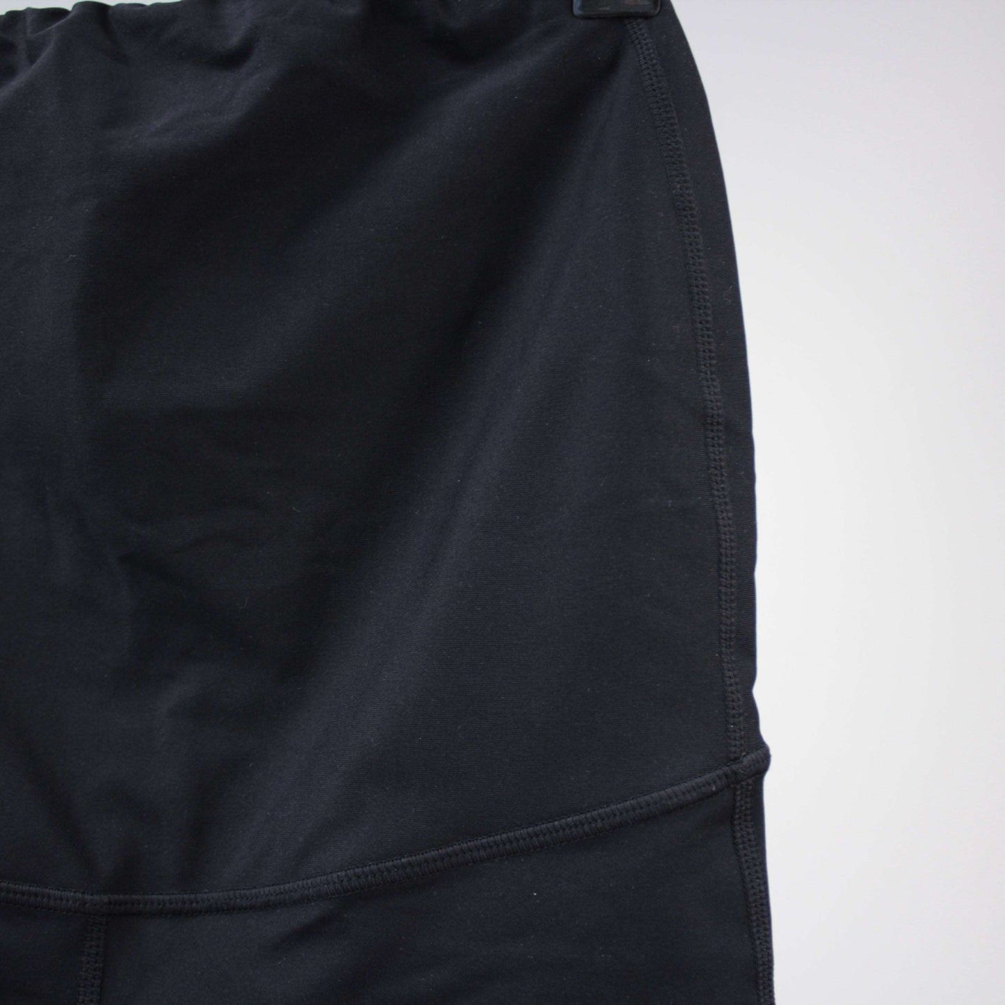 second hand Äitiyslegginsit sportti, koko S-H&M Mama