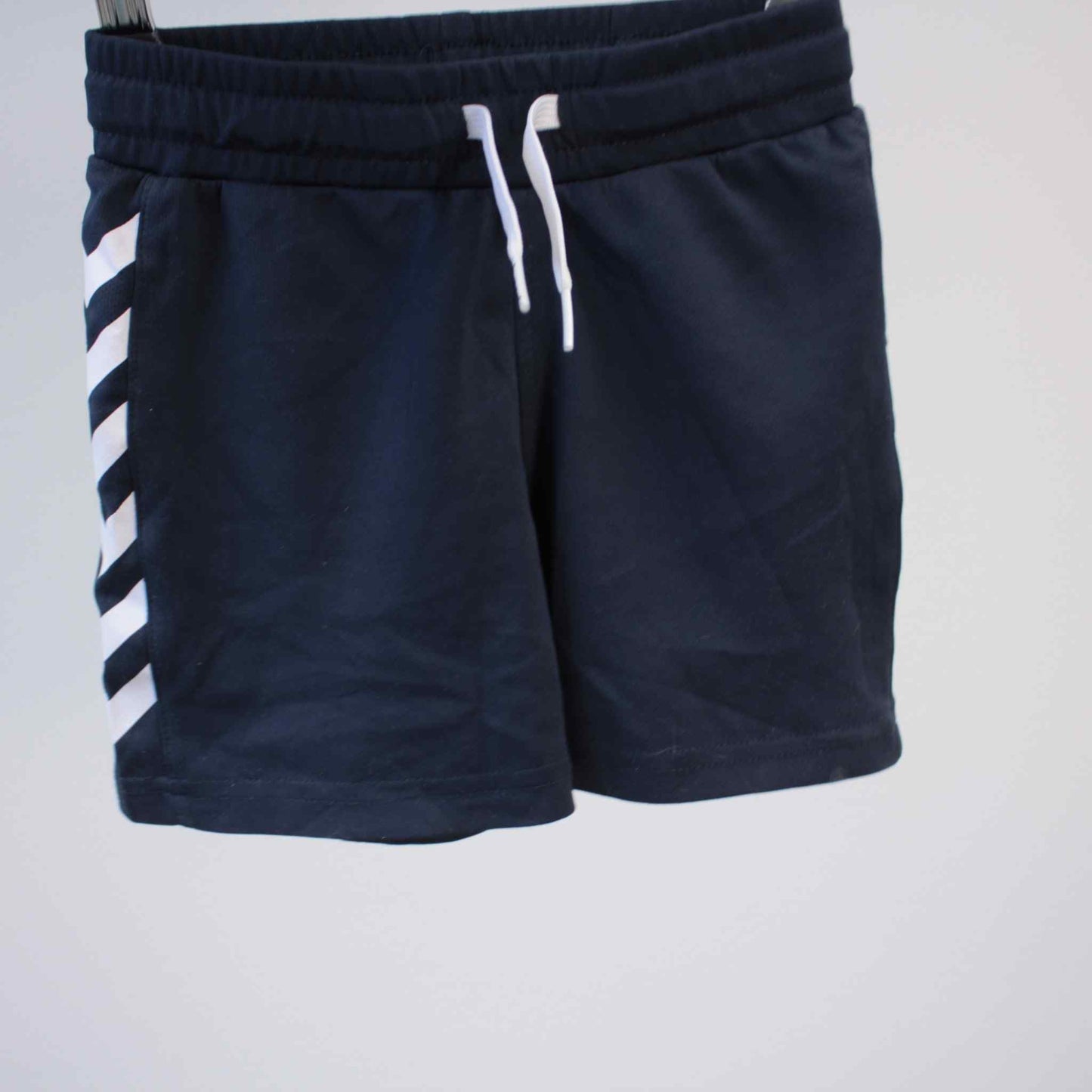 Treeni-shortsit, koko 104cm
