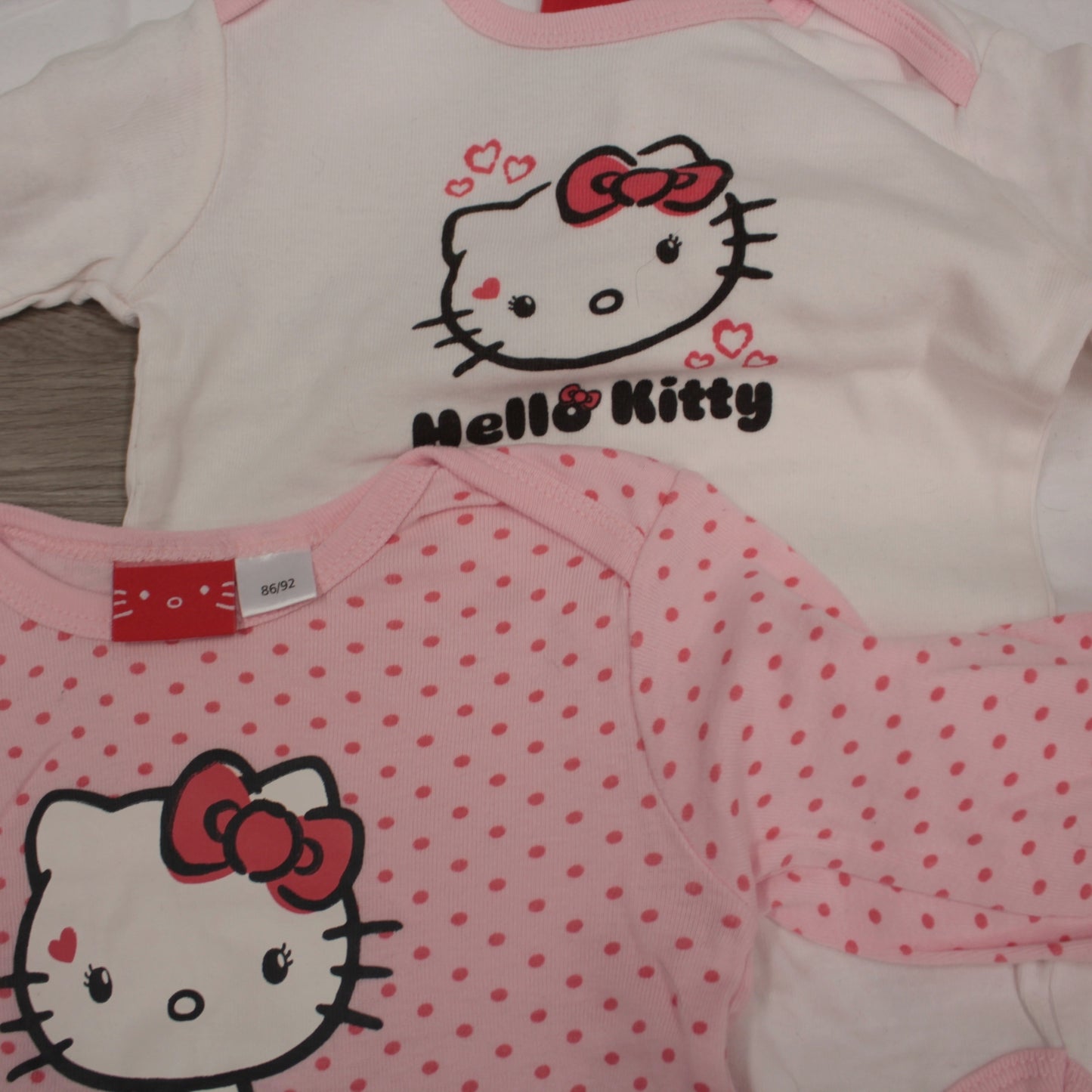 second hand Body 3kpl, koko 86cm-Hello Kitty