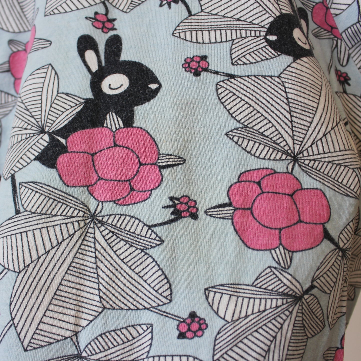 second hand T-paita trikoo, koko 104cm-Leeni Design