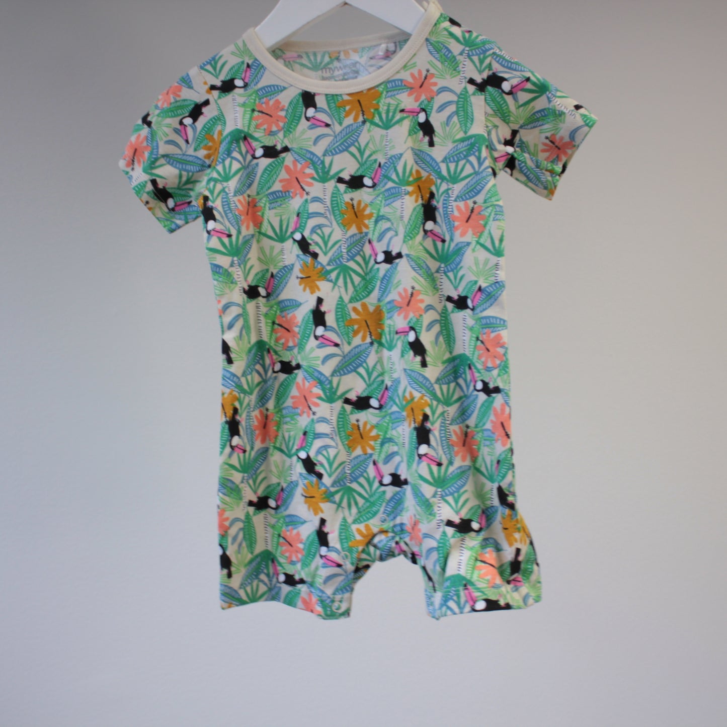 second hand Shortsihaalari trikoo, koko 86cm-mywear