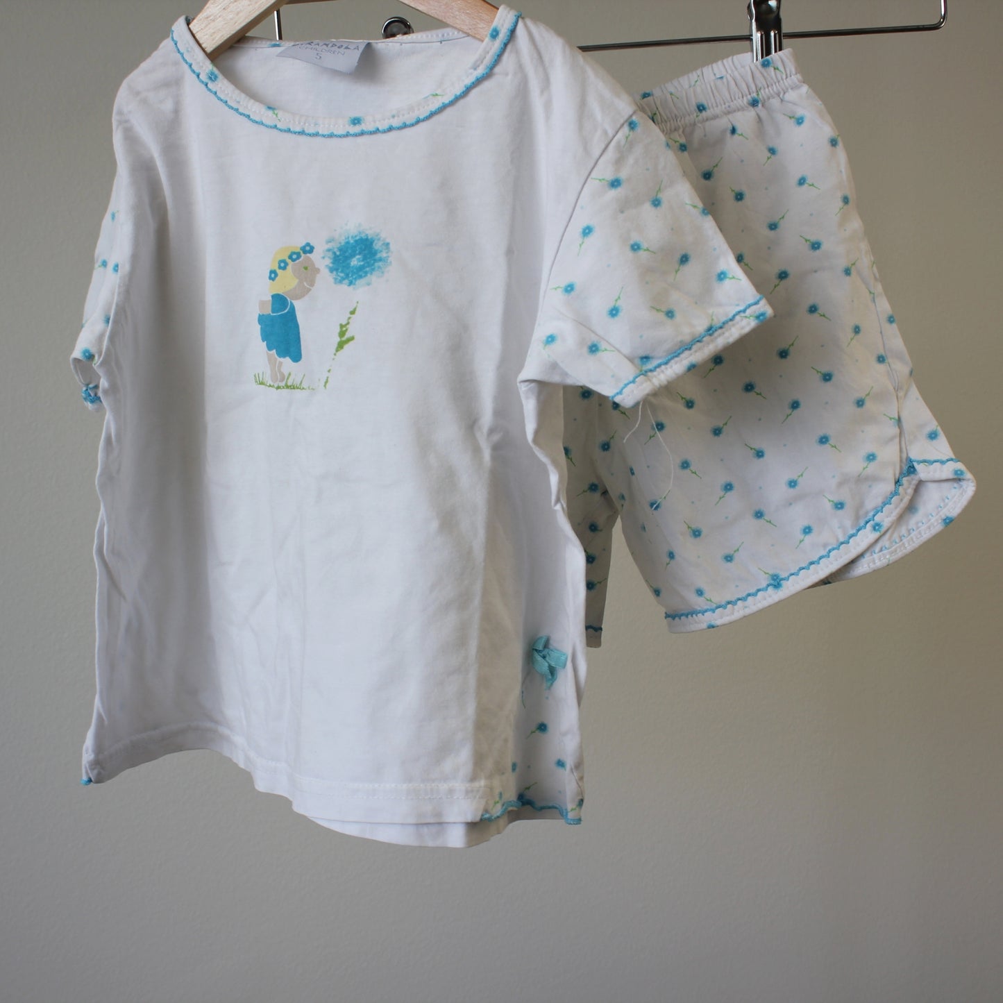 second hand Yö-asu trikoo, koko 110cm-Muu merkki