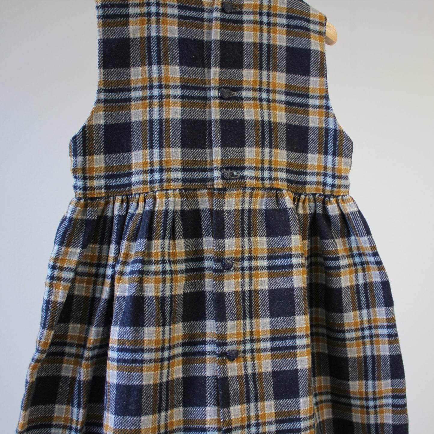 second hand Villakangasmekko, koko 110cm-Mayoral