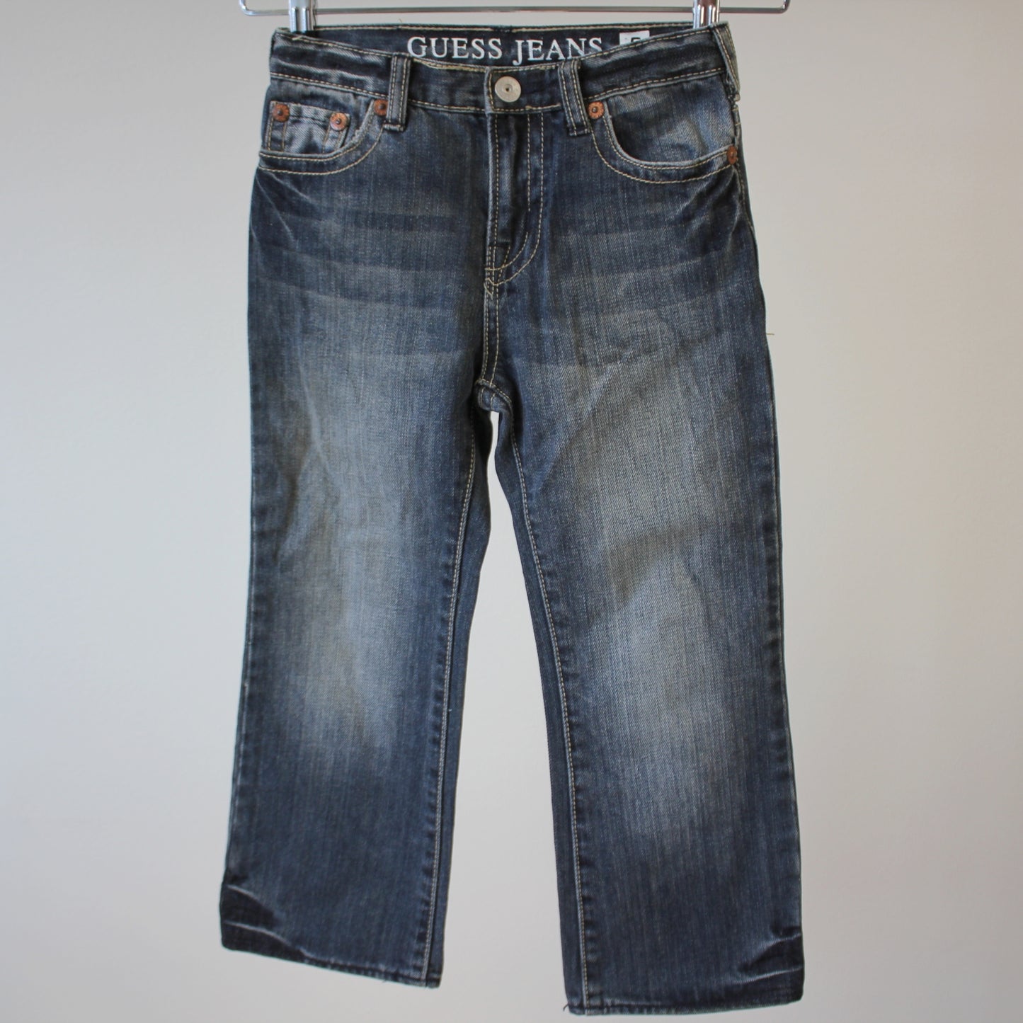 second hand Farkut, leveälahje, koko 116cm-Guess
