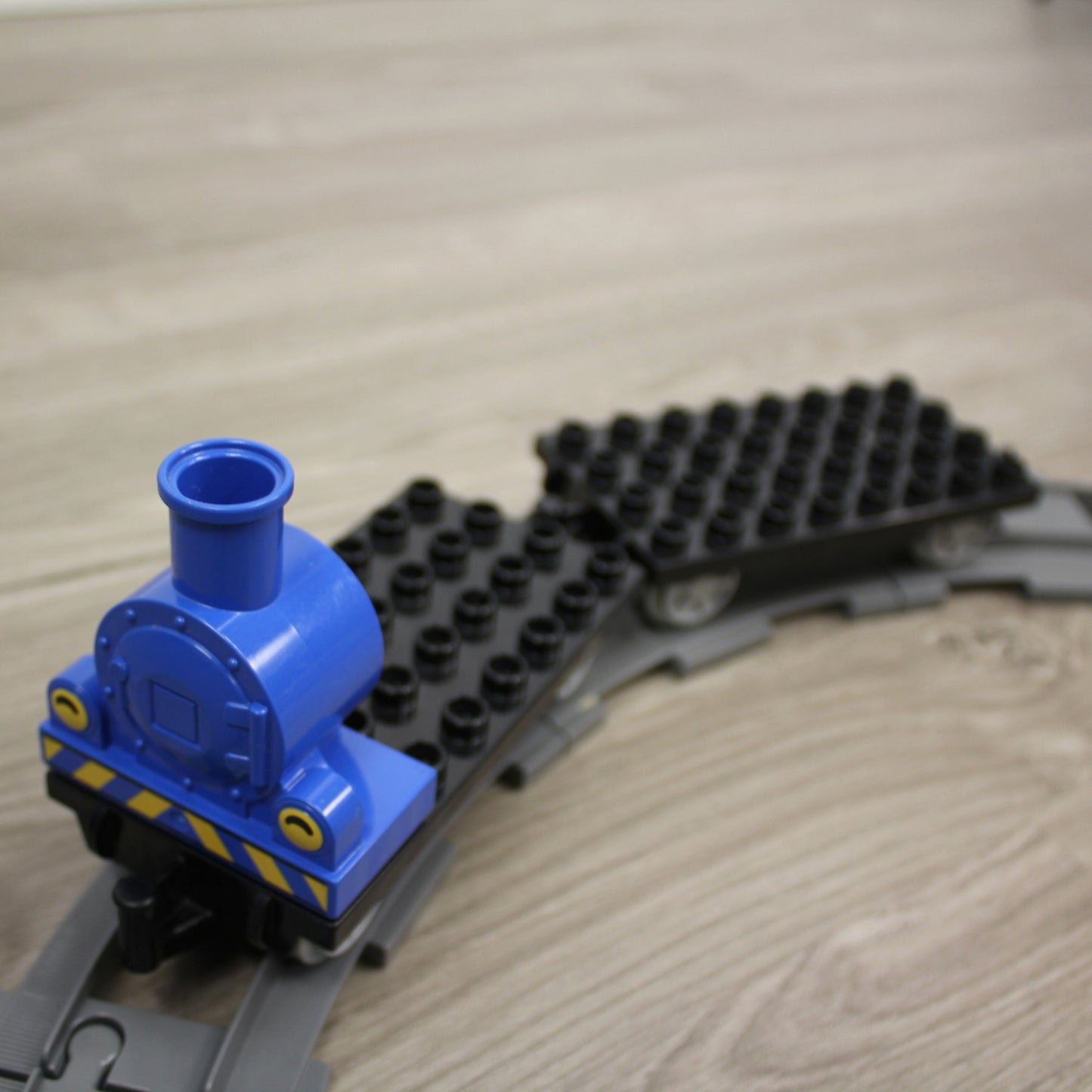 second hand Lego junarata, 4+v-Lego