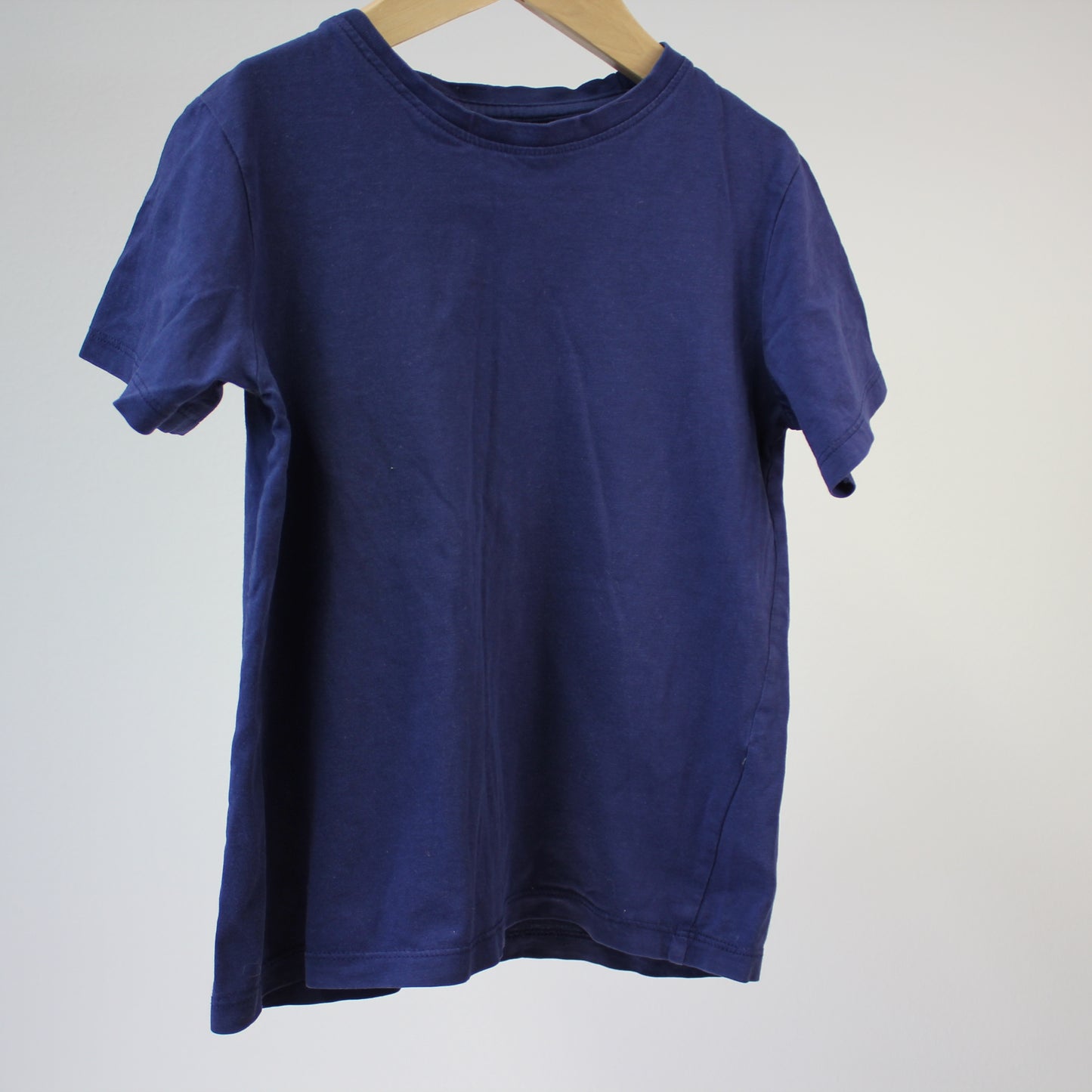 T-paita trikoo, koko 110cm