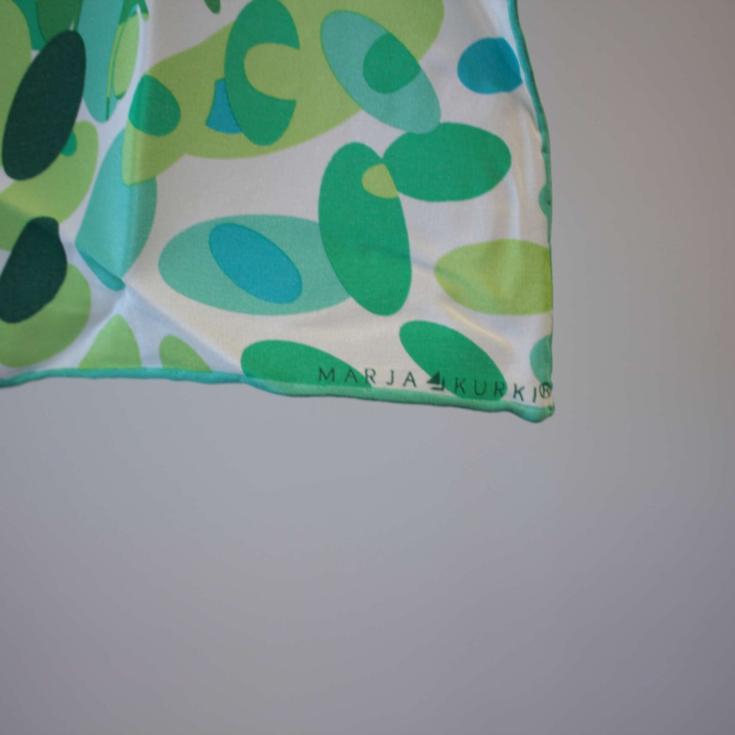 second hand Silkkihuivi, onesize-Mrja Kurki
