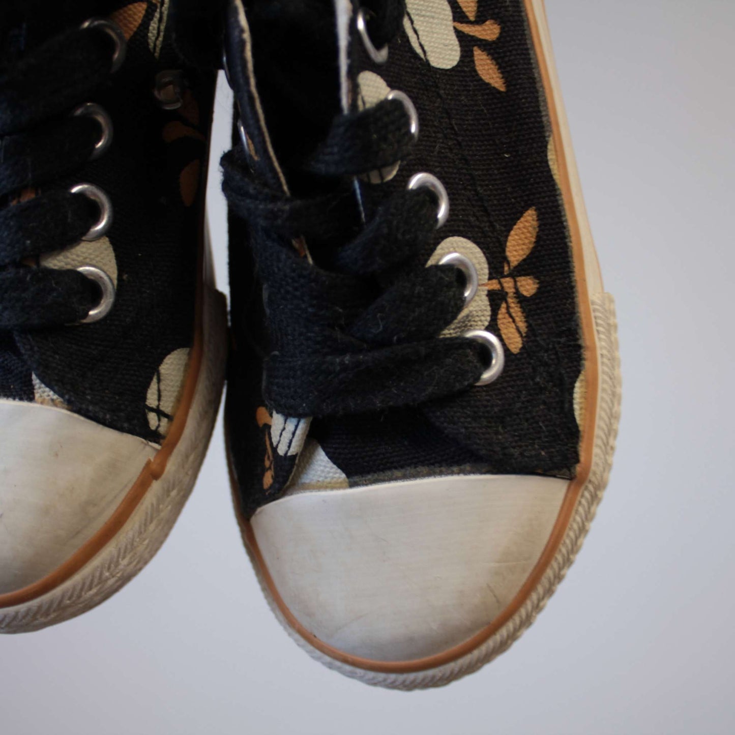 second hand Kangas-tennarit, koko EU 29-Marimekko