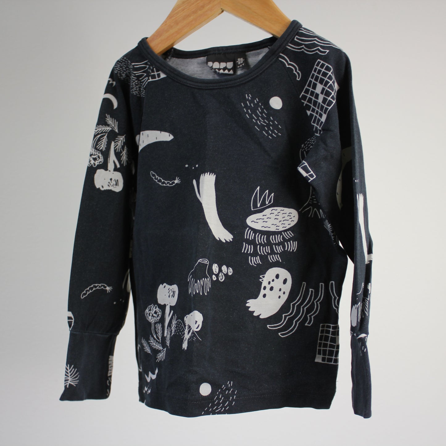 Pitkähihainen paita, koko 86cm