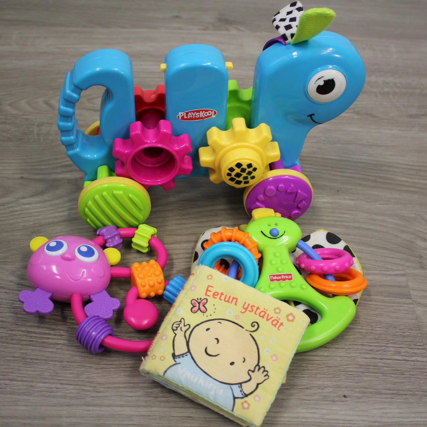 second hand Vauvan lelut, koko 0, 0-12kk-Useita valmistajia