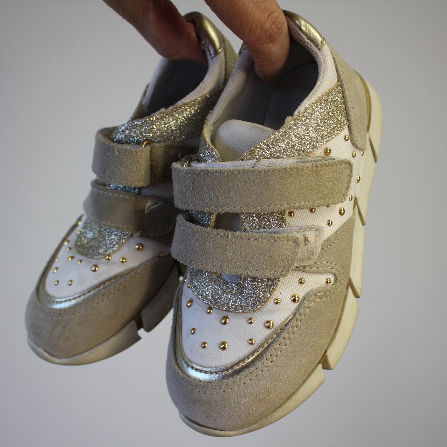 second hand Tennarit, koko EU 28-Melania