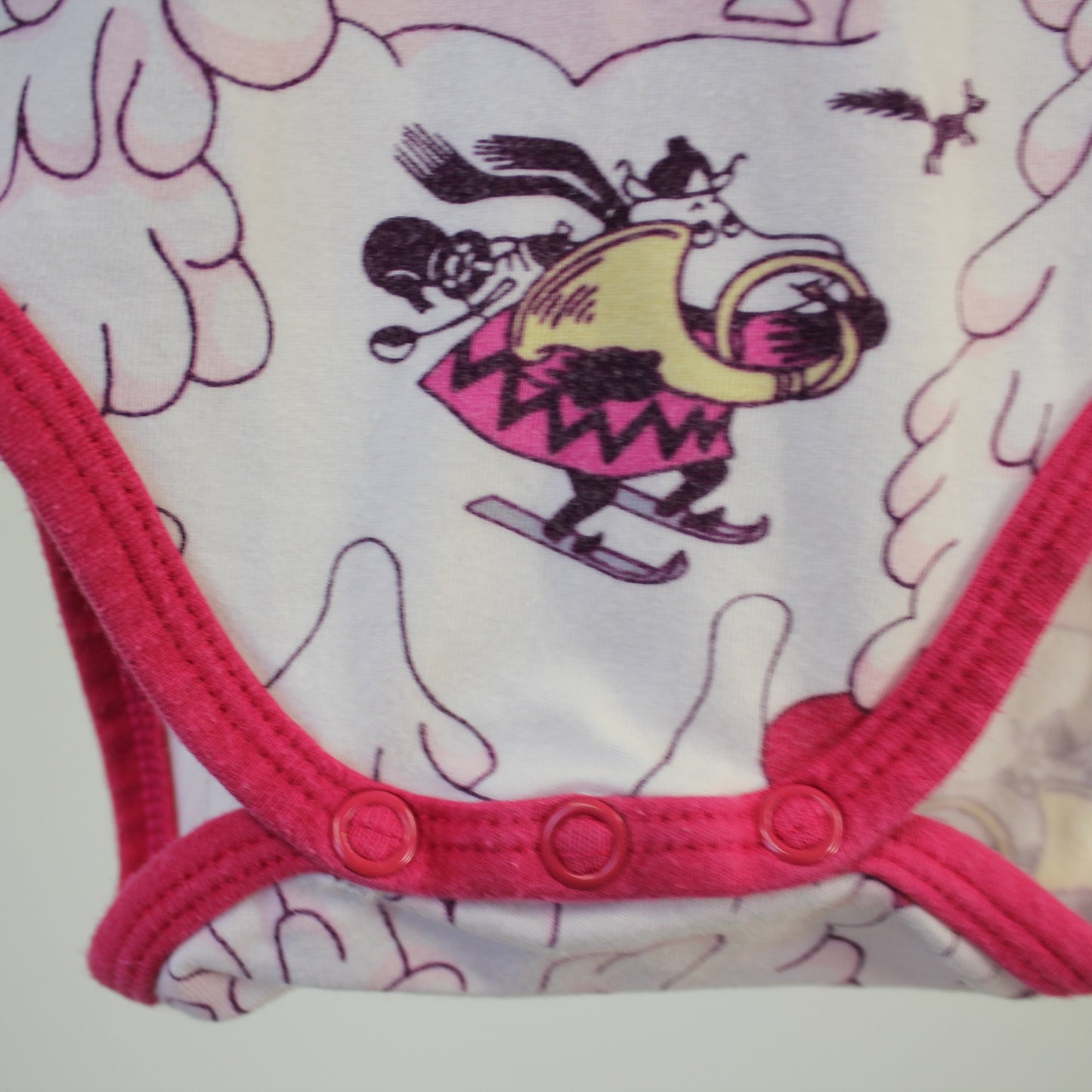 Trikoo-body, koko 74cm