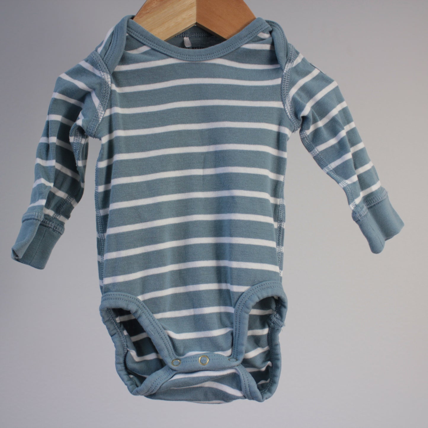 second hand Pitkähihainen body, koko 56cm-Polarn o Pyret