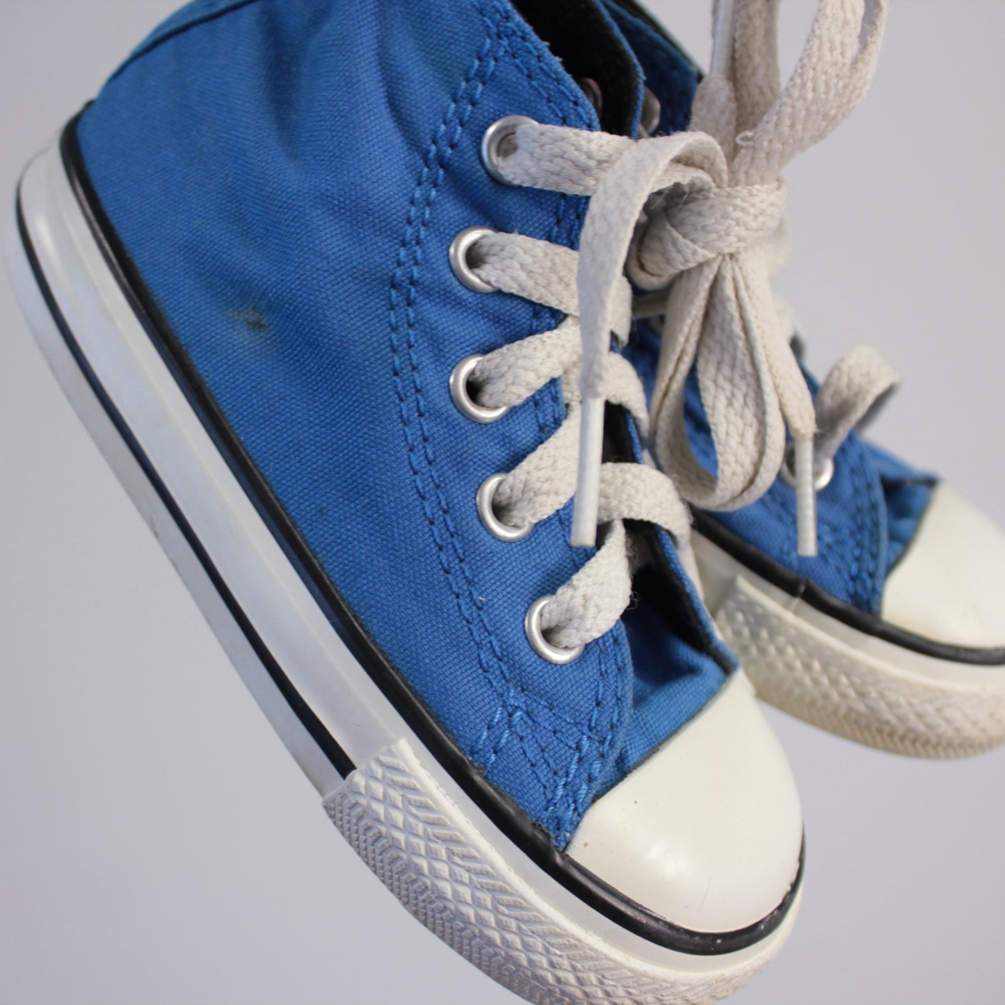 second hand Converse-kengät, koko EU 22-Converse