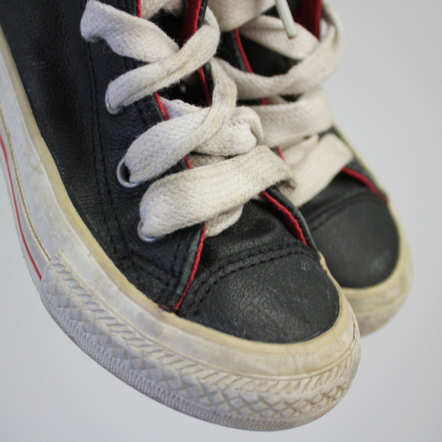 second hand Converse-kengät, koko 27,-Converse