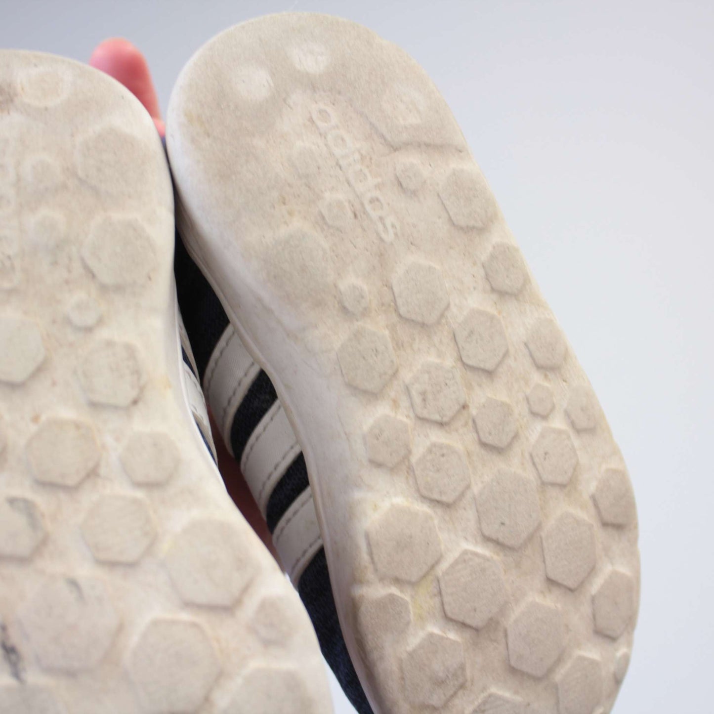 second hand Lenkkarit, koko EU 25-Adidas