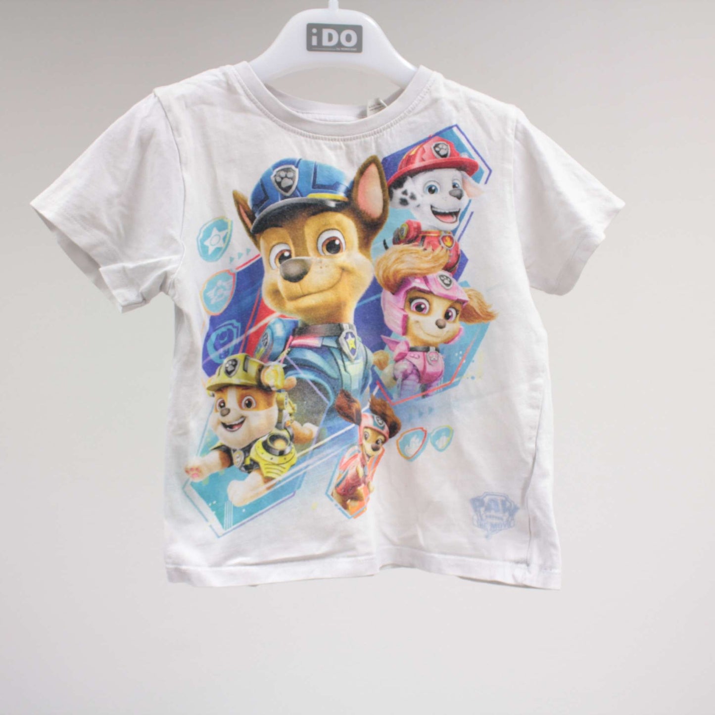 second hand T-paita, koko 98cm-H&M