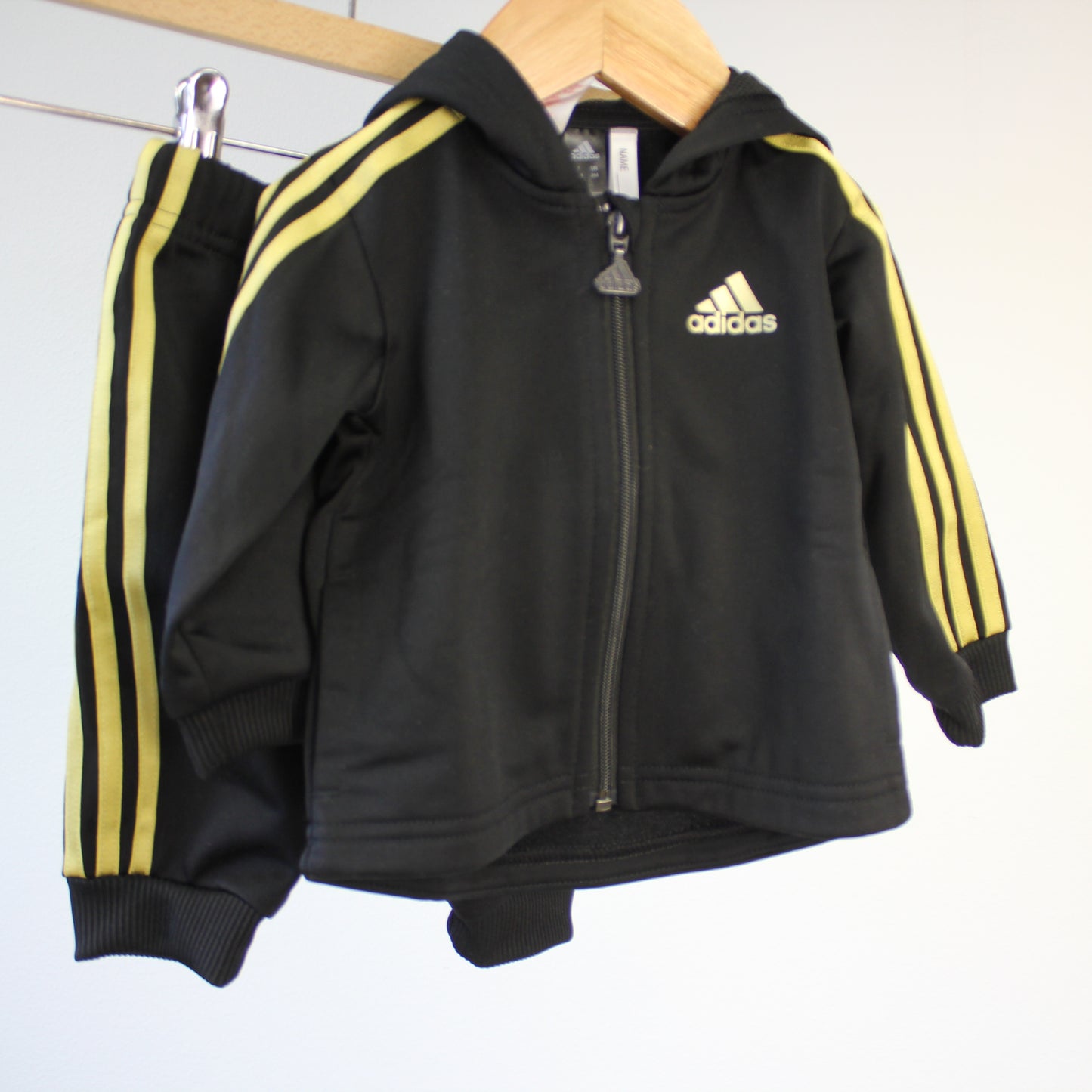 second hand Verkkari-asu, koko 62cm-Adidas