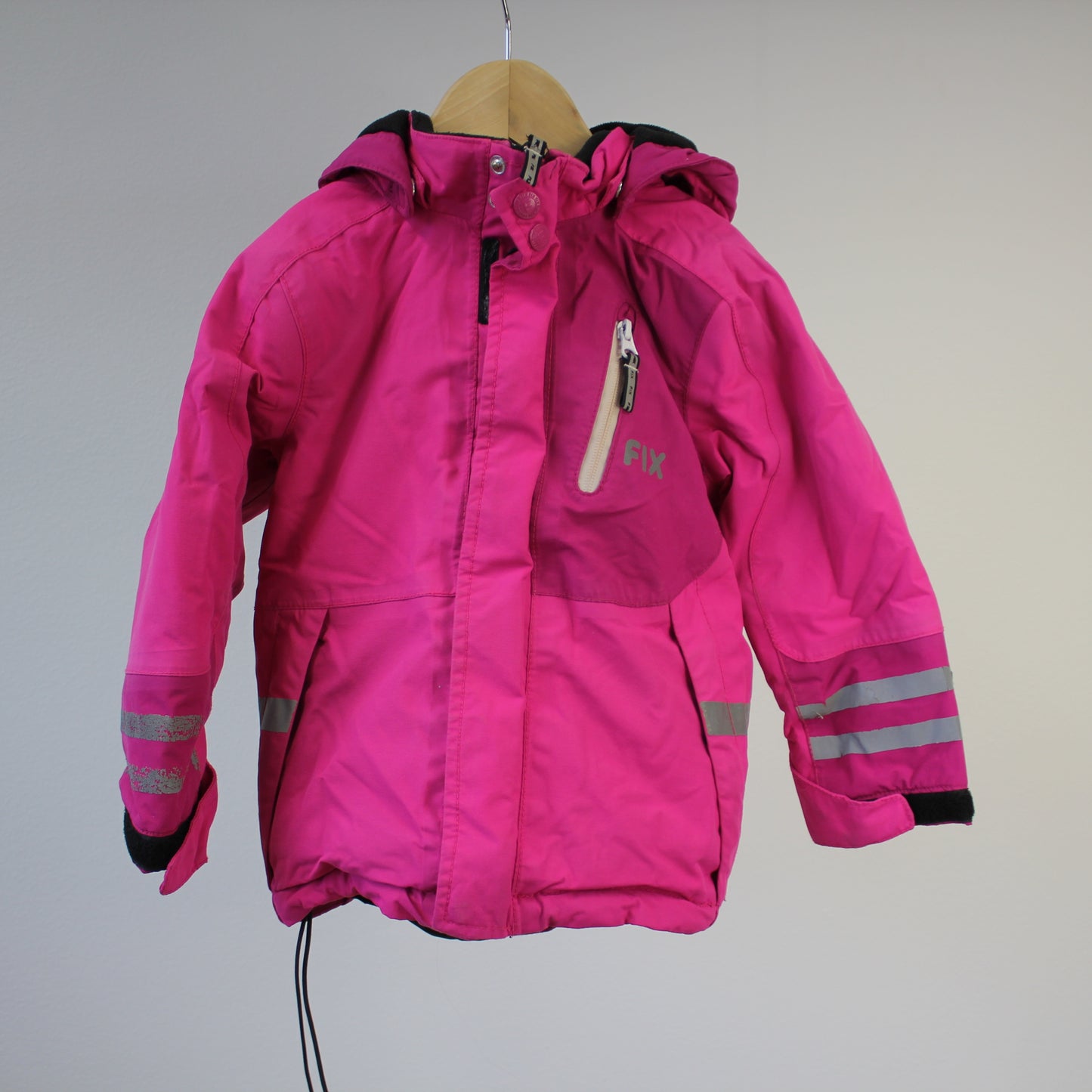 second hand Talvitakki / laskutakki, koko 104cm-Fix