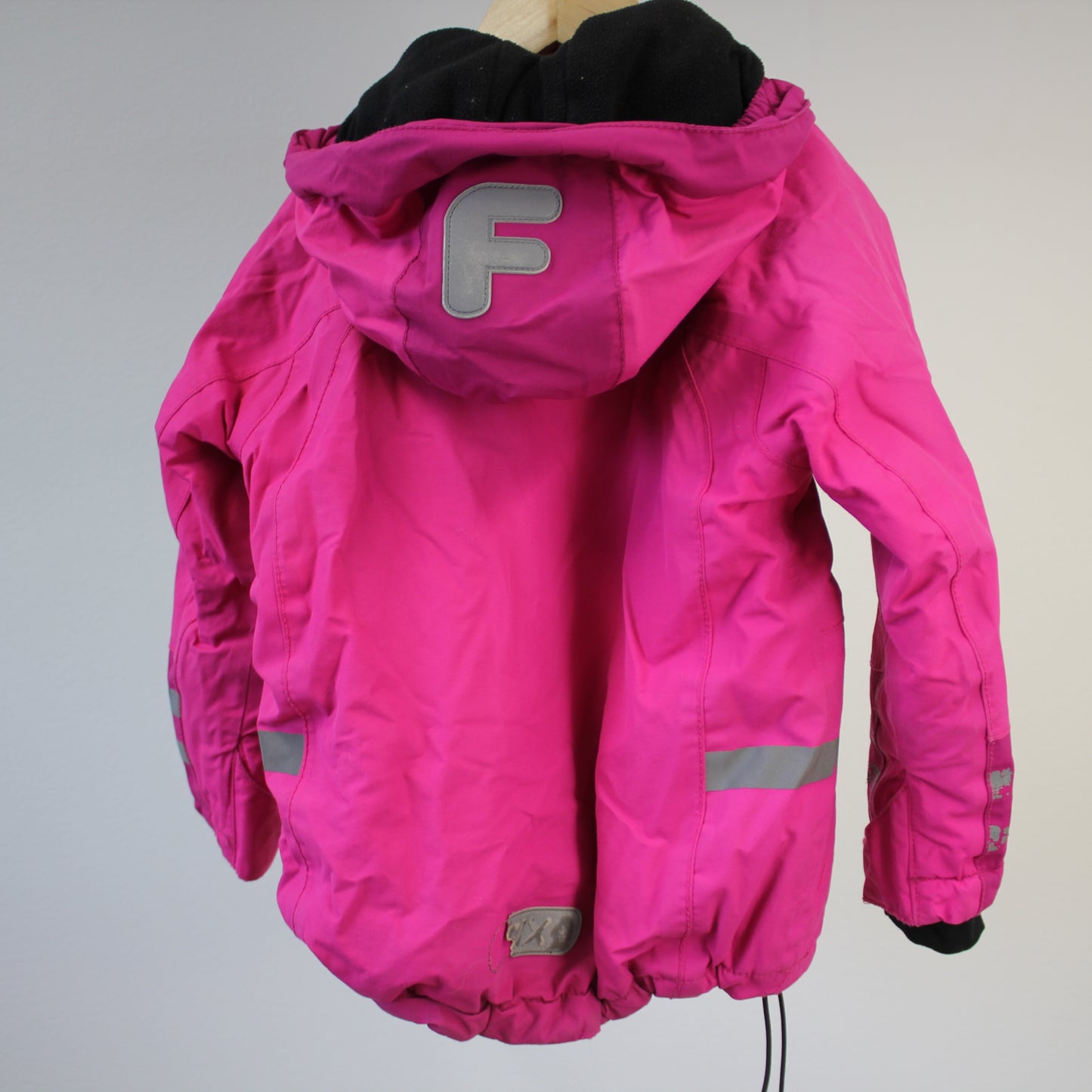 second hand Talvitakki / laskutakki, koko 104cm-Fix
