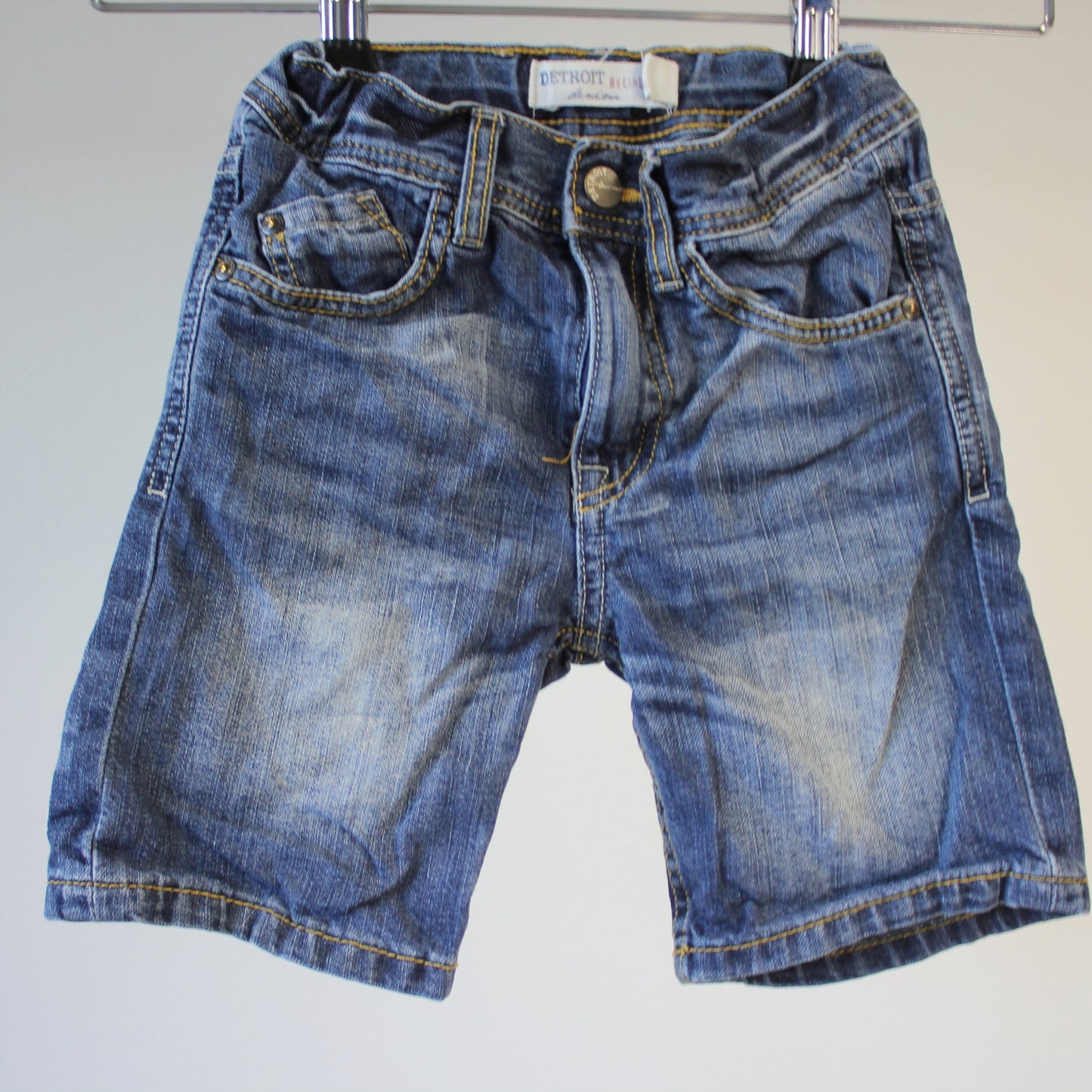 second hand Farkku-shortsit, koko 98cm-Lindex