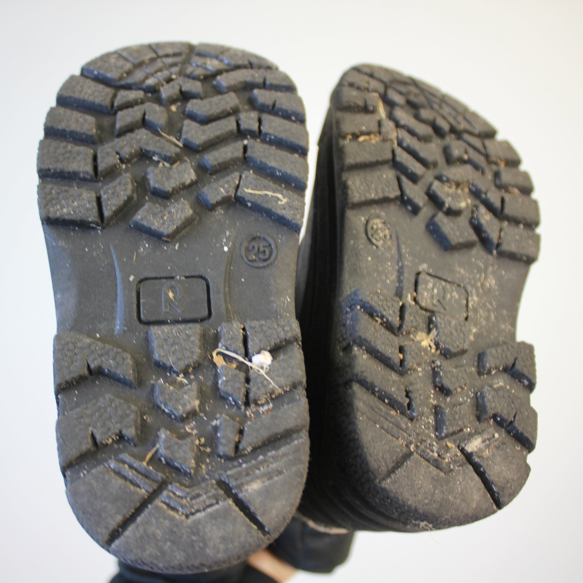 second hand Talvisaappaat, koko EU 25-Reima