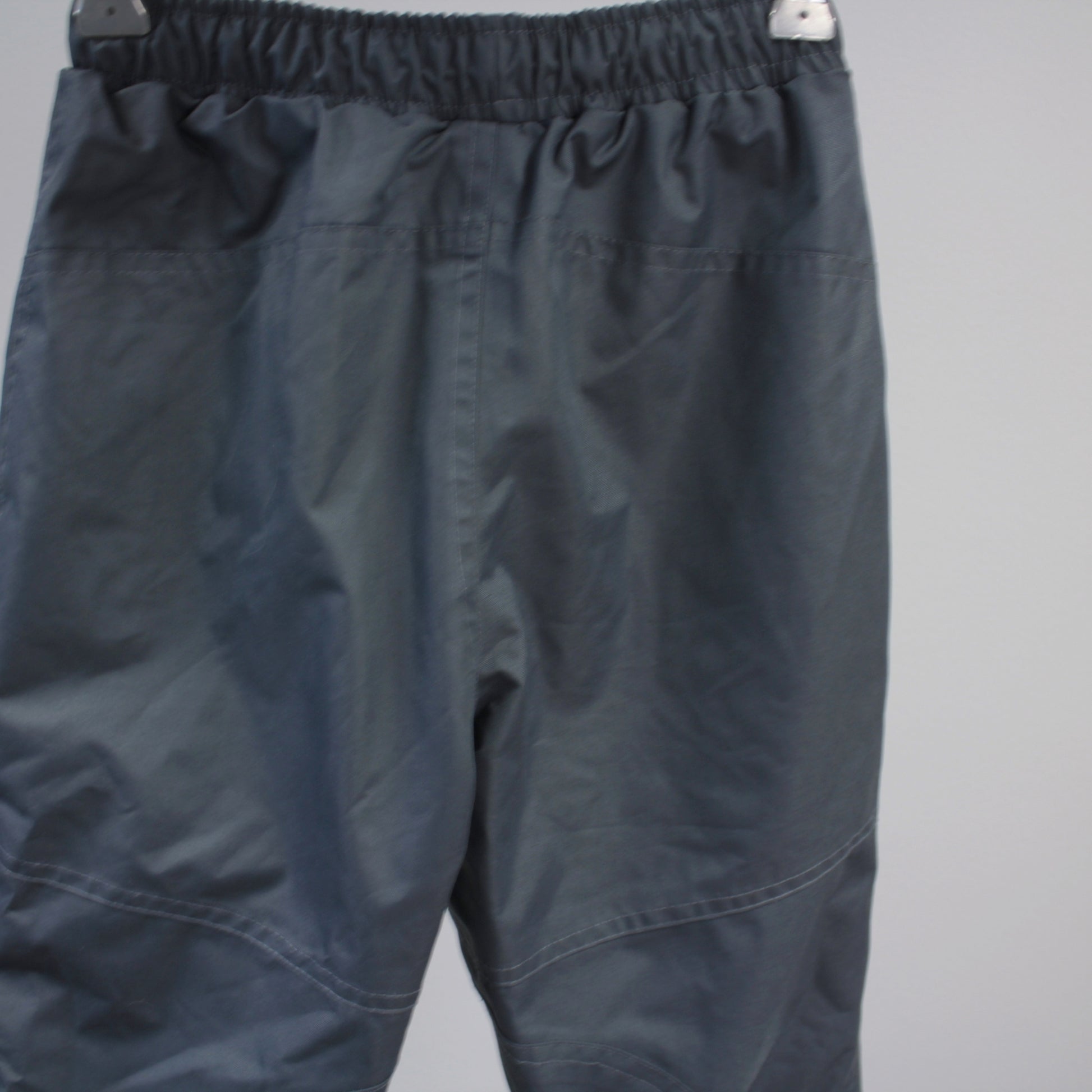 second hand Ulkoiluhousut, koko 110cm-Villervalla