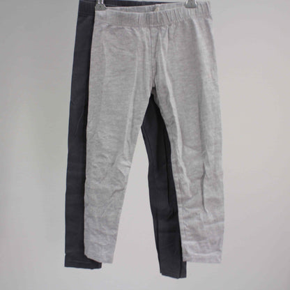 Kahdet legginsit, koko 110cm