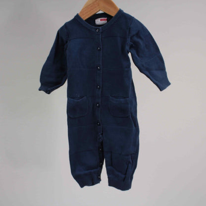 Neule-jumpsuit, koko 62cm