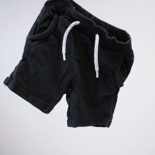 second hand Shortsit college, koko 98cm-Name it