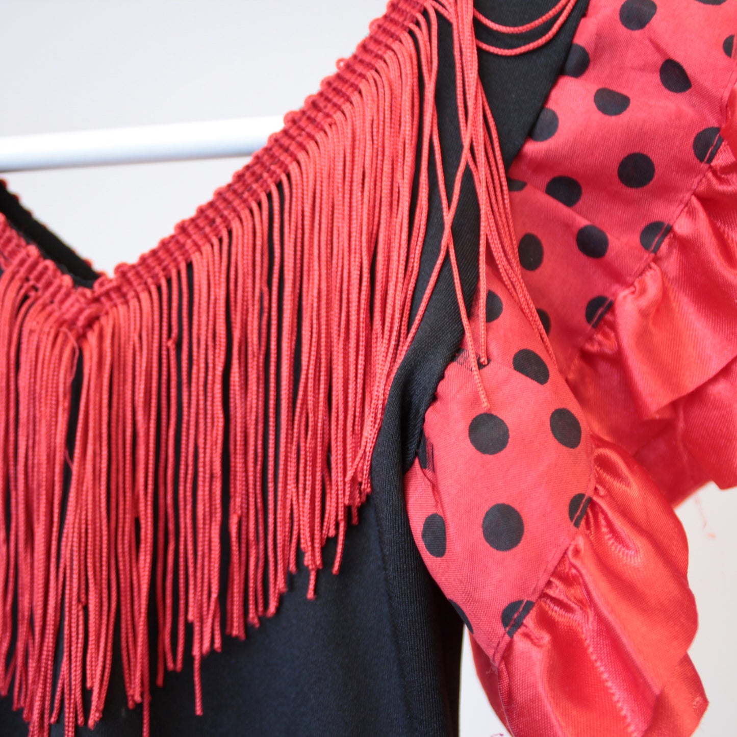 Flamenco-mekko, koko 92cm
